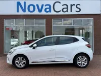 Used Renault Clio Play 2021 White Hatchback
