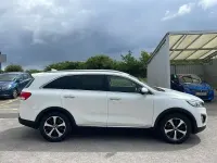 Used Kia Sorento 200 HP (147 kW) 2017 White SUV