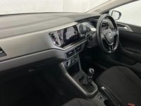 Used VW Polo SE 65 HP (47 kW) 2019 White Hatchback