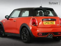 Used Mini Cooper S Classic 192 HP (141 kW) 2019 Orange Hatchback