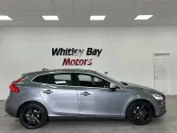 Used Volvo V40 R-Design 122 HP (89 kW) 2018 Grey Hatchback