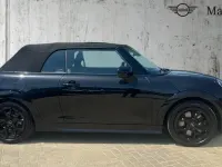 Używany Mini Cooper Sport 118 kW (161 KM) 2025 Czarny Hatchback