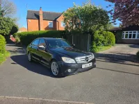 Używany Mercedes C220 170 KM (125 kW) 2007 Czarny Sedan/Limuzyna