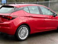 Used Vauxhall Astra Elite 145 HP (106 kW) 2019 Red Hatchback