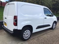 Used Citroën Berlingo 100 HP (73 kW) 2022 White MPV