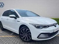 Second-hand VW Golf VIII 130 CP (95 kW) 2023