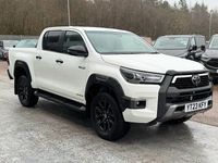 Used Toyota HiLux 204 HP (150 kW) 2023 White Pickup