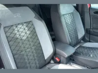 Used VW T-Roc R-line 150 HP (110 kW) 2023 Red SUV