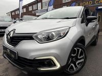 Used Renault Captur Iconic 90 HP (66 kW) 2019 Silver/black SUV