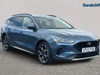 Used Ford Focus Active X 155 HP (114 kW) 2023 Blue Estate