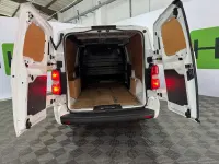 Usado Vauxhall Vivaro Sportive 100 HP (73 kW) 2021 Branco Monovolume