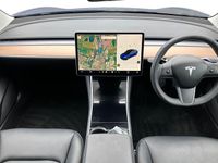 Used Tesla Model 3 Standard Range 239 kW (325 HP) 2019 Blue Sedan