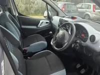 Usado Citroën Berlingo VTR Sport 90 HP (66 kW) 2012 Prateado Monovolume