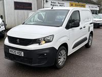 Used Peugeot Partner 100 HP (73 kW) 2020 White MPV