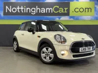 Used Mini Cooper Hatch 136 HP (100 kW) 2016 White Hatchback