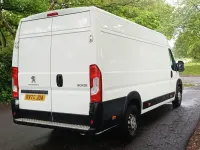 Used Peugeot Boxer 140 HP (102 kW) 2020 White Van