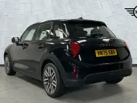 Used Mini Cooper Hatch 113 kW (154 HP) 2025 Black Hatchback