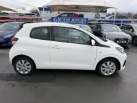 Used Peugeot 108 Active 72 HP (52 kW) 2018 White Hatchback