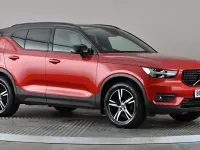 Used Volvo XC40 R-Design 156 HP (114 kW) 2018 Red SUV