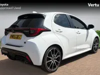 Used Toyota Yaris Sport 116 HP (85 kW) 2023 White Hatchback
