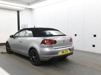 Usado VW Golf Cabriolet S 122 HP (89 kW) 2012 Prateado Cabrios