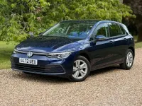 Used VW Golf VIII Life 150 HP (110 kW) 2023 Blue Hatchback