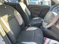 Used Dacia Sandero Ambiance 2015 White Hatchback