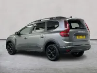 Used Dacia Jogger Extreme 110 HP (80 kW) 2023 Grey MPV