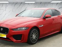 Begagnad Jaguar XE R-Dynamic 180 HK (132 kW) 2019 Röd Sedan
