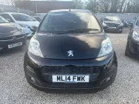 Begagnad Peugeot 107 Allure 68 HK (50 kW) 2014 Svart Halvkombi