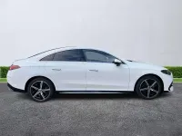 Usado Mercedes CLA 250+ AMG line 200 kW (272 CV) 2025 Blanco Berlina