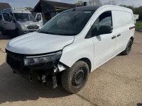 Used Nissan Townstar Acenta 130 HP (95 kW) 2023 White Van
