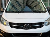 Used Vauxhall Vivaro S 101 HP (74 kW) 2021 White MPV