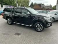 Begagnad Nissan Navara Tekna 190 HK (139 kW) 2018 Svart Pickup