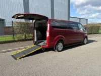 Used Ford Tourneo Titanium 130 HP (95 kW) 2020 Red MPV