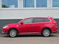 Used Mitsubishi Outlander P-HEV 224 HP (164 kW) 2020 Red SUV
