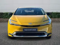 Used Toyota Prius 2025 Yellow Hatchback