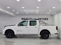 Used Nissan Navara 2015 White Pickup