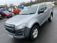 Used Isuzu D-Max 163 HP (119 kW) 2022 Silver Pickup