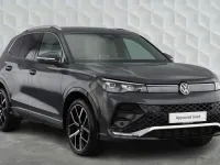 Używany VW Tiguan R-line 150 KM (110 kW) 2025 Szary SUV