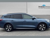 Used Ford Focus Active 155 HP (114 kW) 2023 Blue Estate