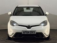Begagnad MG MG3 2014 Vit Halvkombi