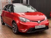 Used MG MG3 106 HP (77 kW) 2017 Red Hatchback
