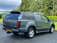 Begagnad Isuzu Pick up 161 HK (118 kW) 2015 Grå Pickup