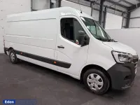 Używany Renault Master Business 135 KM (99 kW) 2023 Biały Minivan