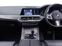 Usado BMW X5 M Sport 335 CV (246 kW) 2022 Gris SUV