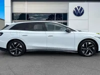 Used VW ID.7 Pro 210 kW (286 HP) 2025 White Estate