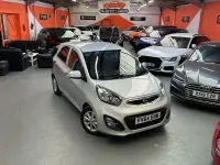 Used Kia Picanto 84 HP (61 kW) 2014 Silver Hatchback