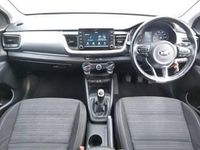 Used Kia Stonic 2018 White SUV