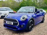 Używany Mini Cooper Cabriolet Sport 136 KM (100 kW) 2020 Niebieski Kabriolet